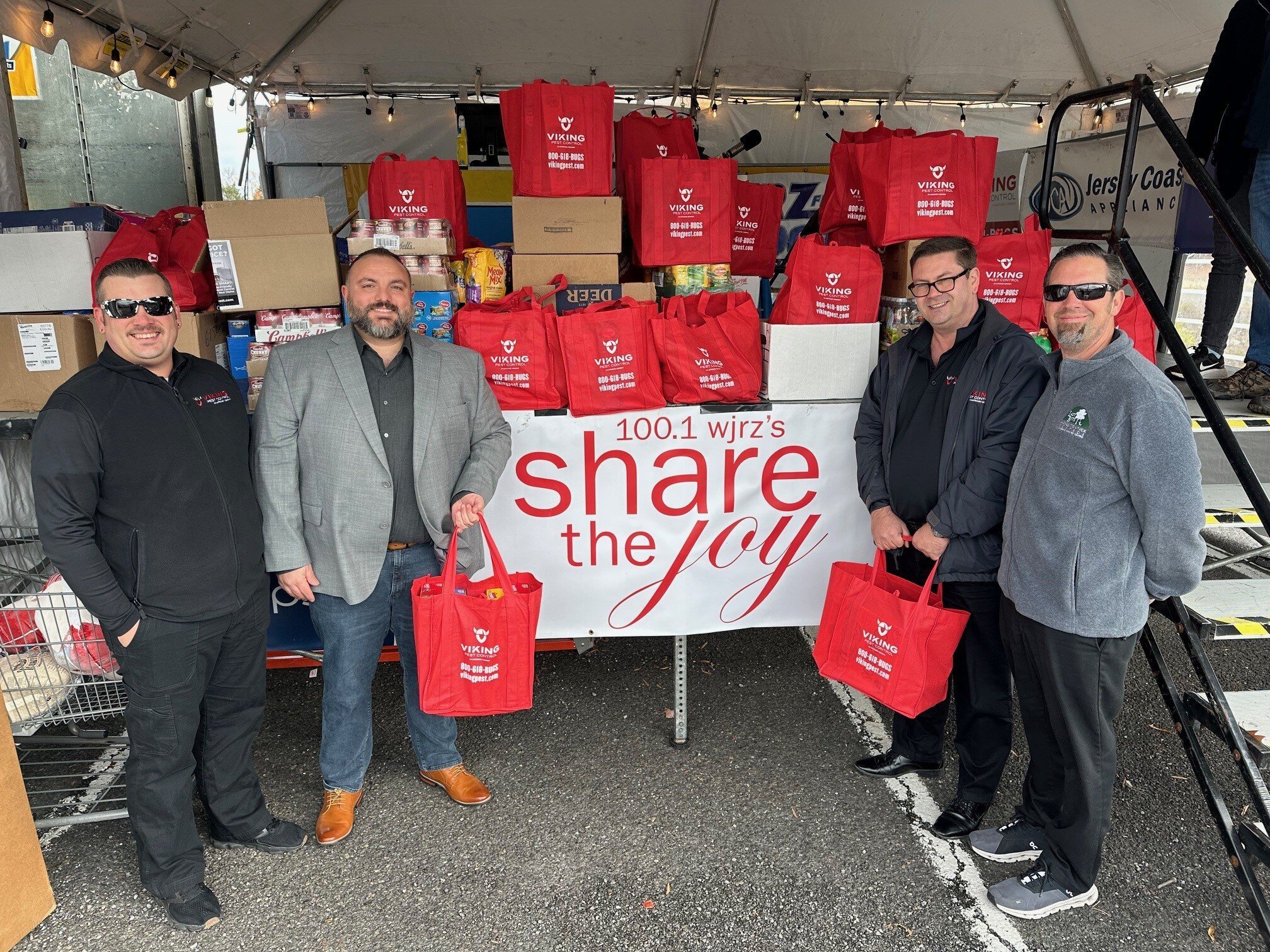 Viking Pest Control Joins Forces with WJRZ for the 2024 ‘Share the Joy’ Drive to Support Local Families